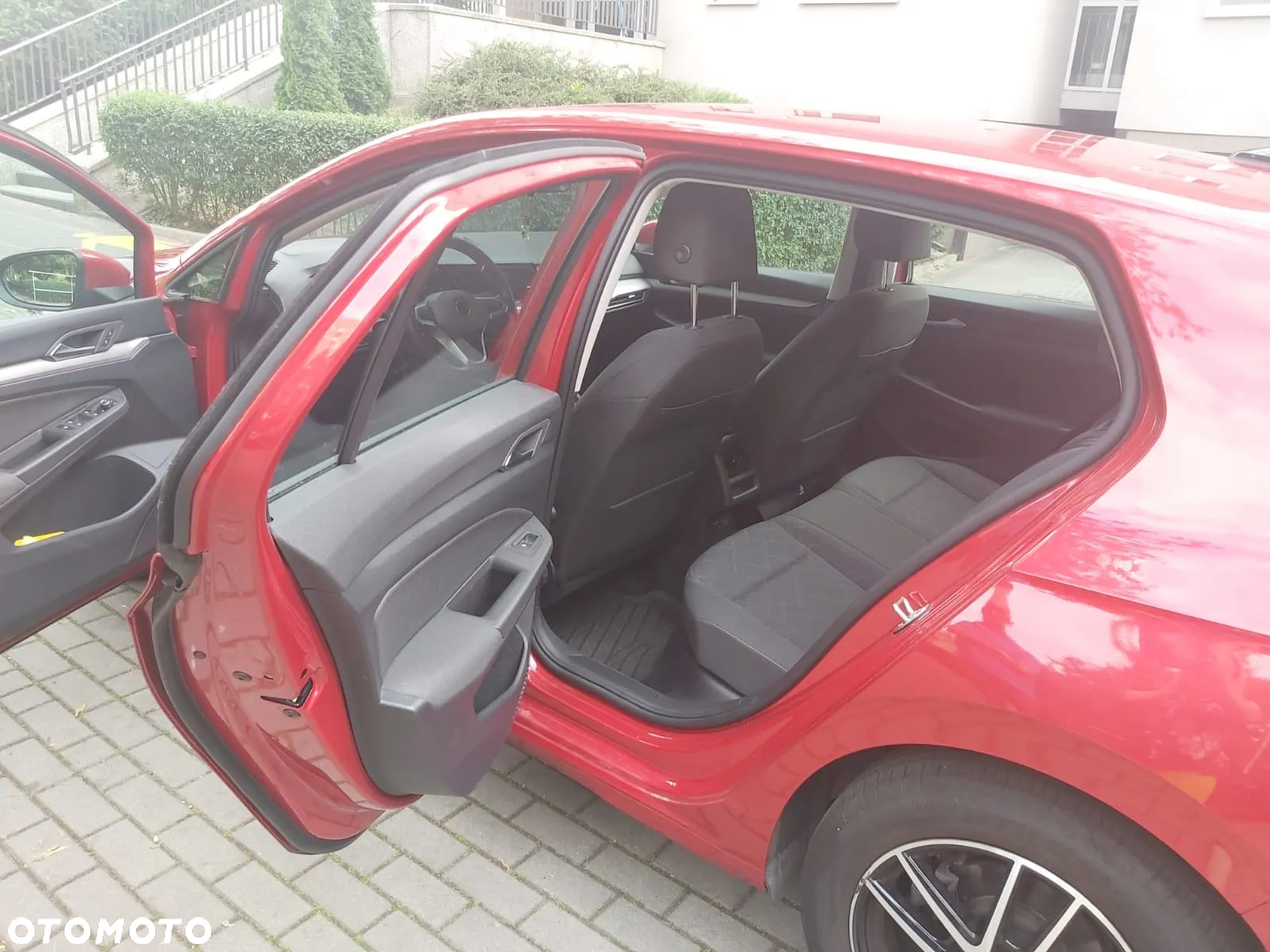 Volkswagen Golf VIII 1.5 TSI EVO Life - 9