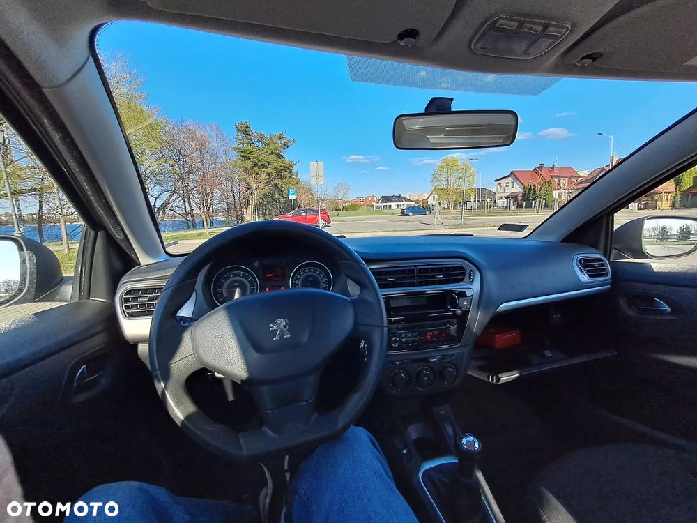 Peugeot 301 1.6 VTi Active - 26