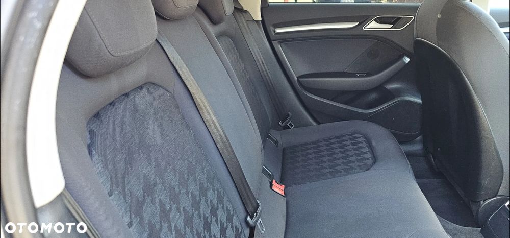 Audi A3 Sportback 1.6 TDI - 19