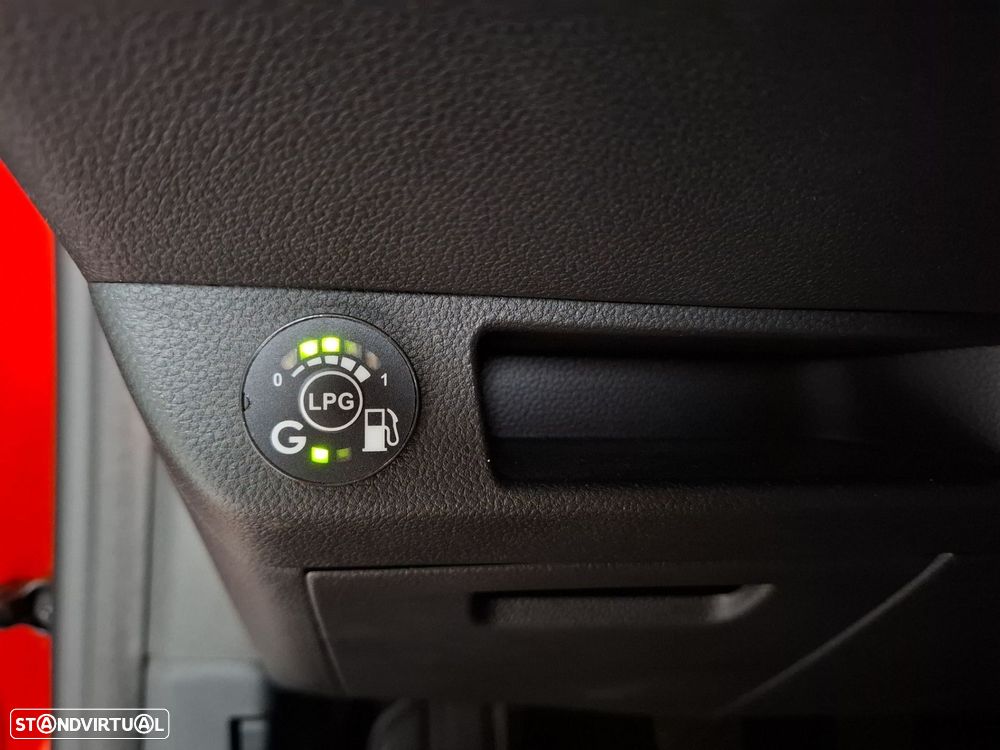 Renault Clio 1.0 TCe Techno Bi-Fuel - 21