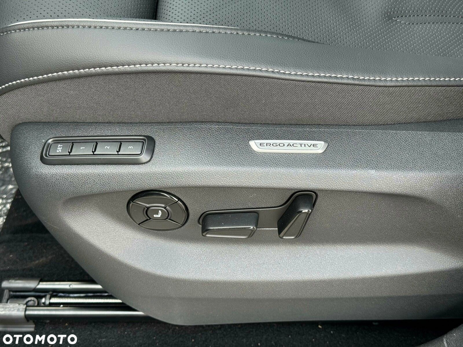 Volkswagen Tiguan - 8