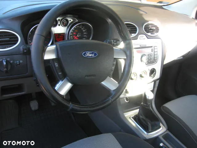 Ford Focus 1.6 Gold X EU5 - 16