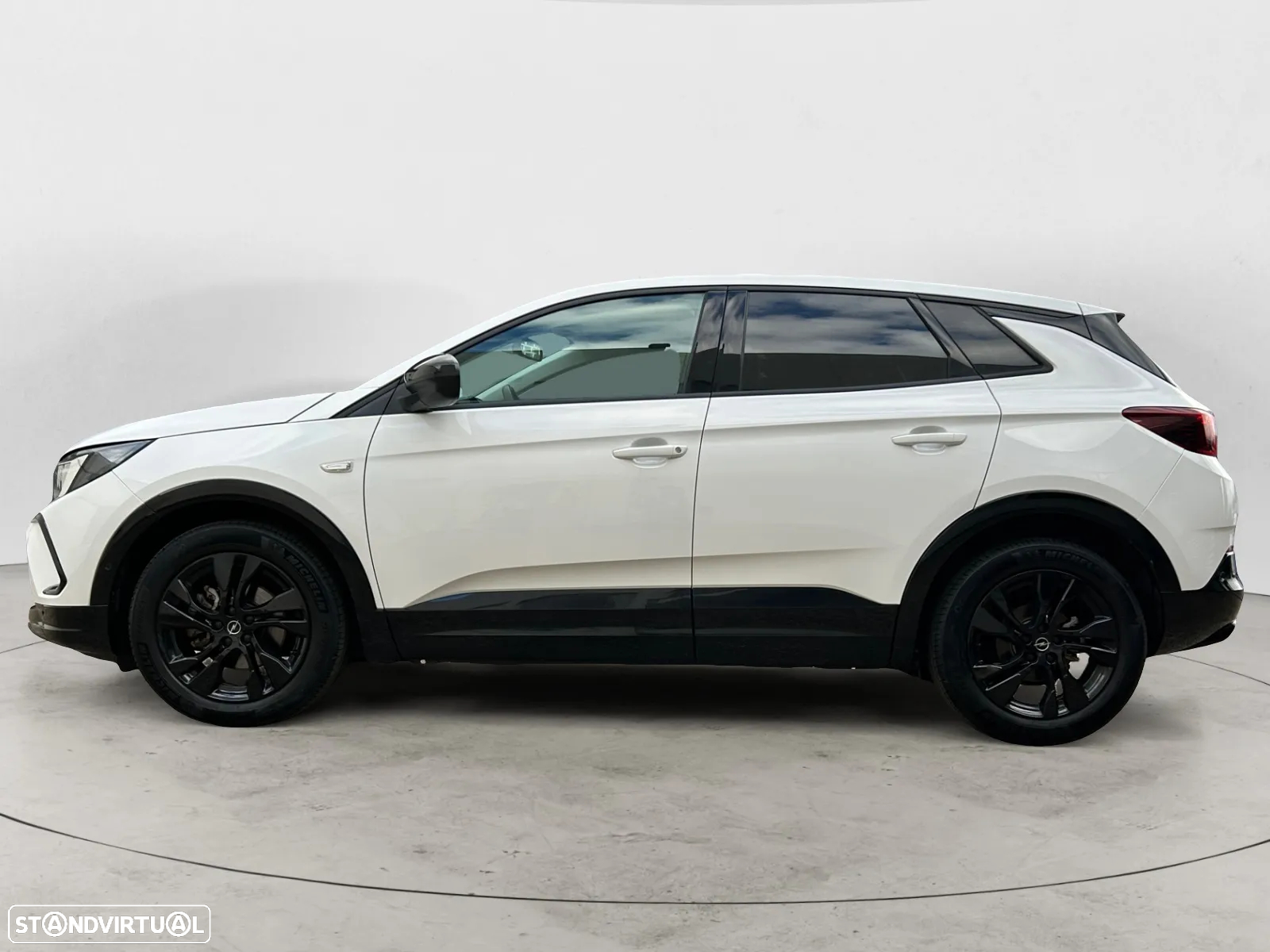 Opel Grandland 1.2 T GS - 3