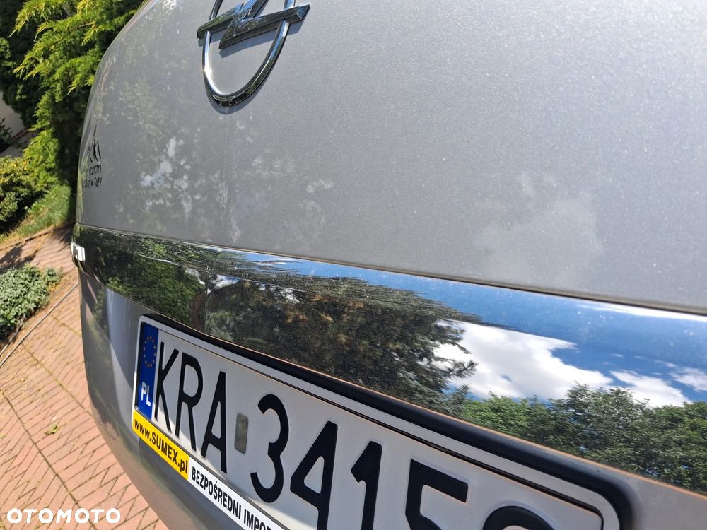 Opel Zafira 1.8 Sport - 29