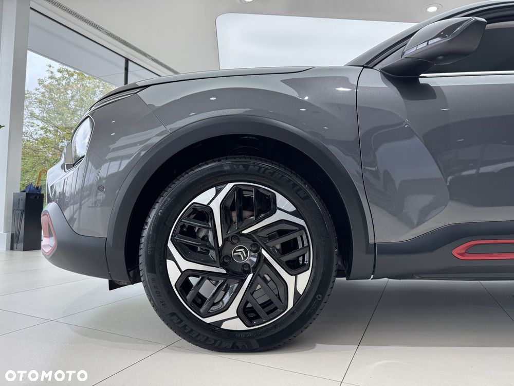 Citroën C4 1.2 PureTech Shine S&S - 19