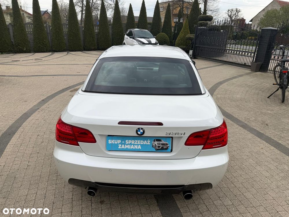 BMW Seria 3 335i Edition Exclusive - 36