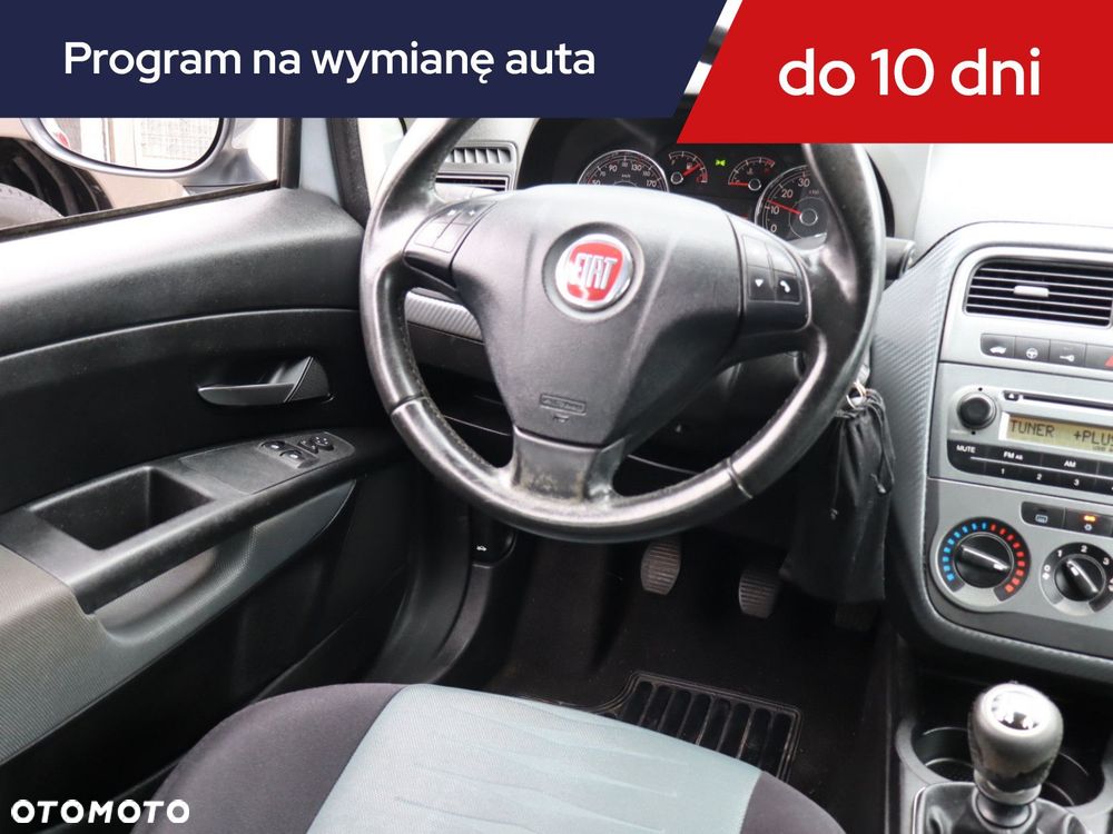 Fiat Grande Punto - 9