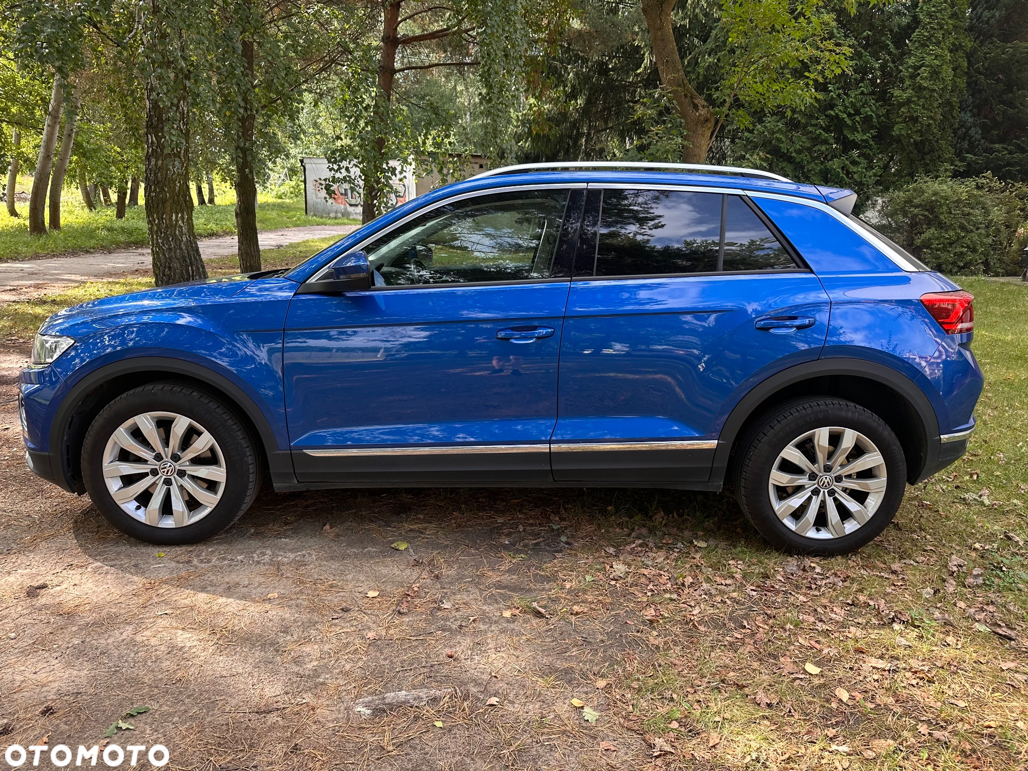 Volkswagen T-Roc - 8