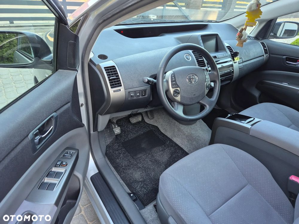 Toyota Prius 1.5 VVT-i Sol (nav) - 12