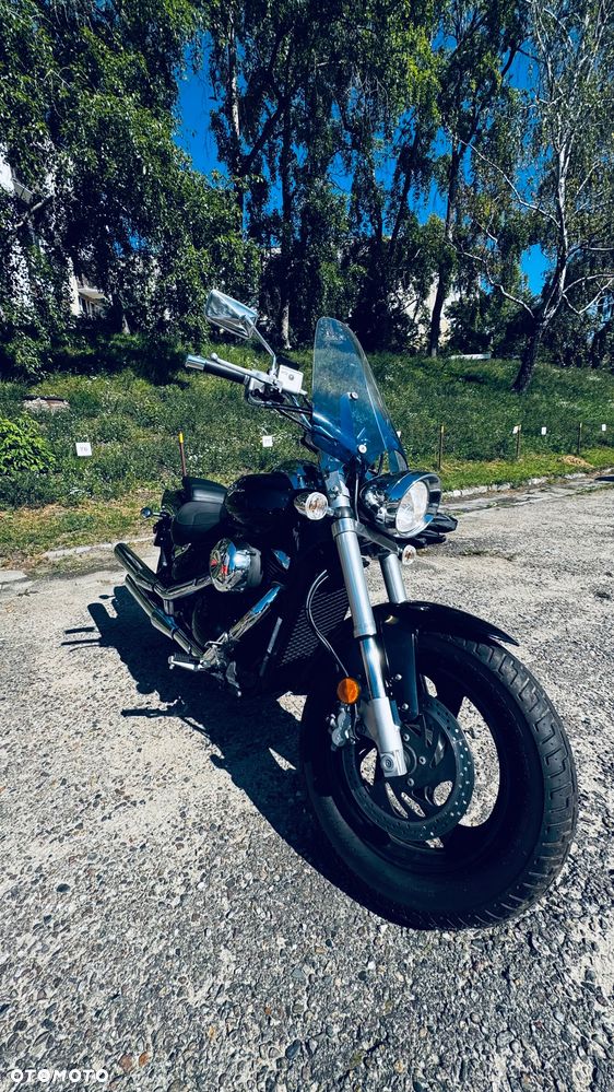 Suzuki Boulevard - 1