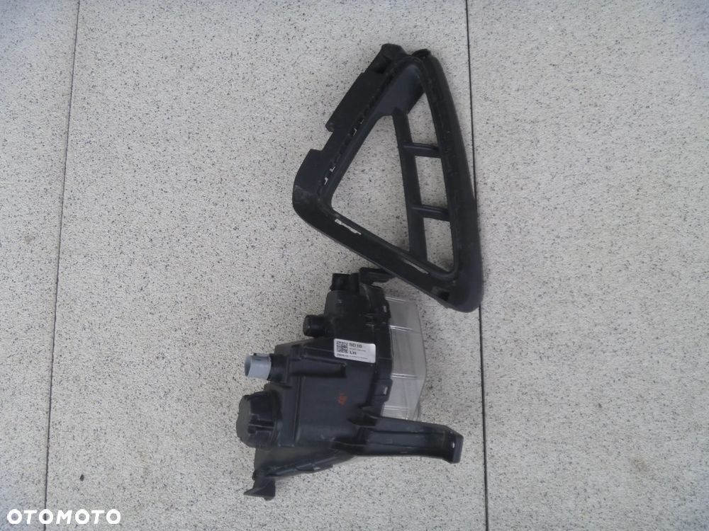 HYUNDAI I20 III KRATKA HALOGEN LEWY LED DRL 92207-Q0100 - 2