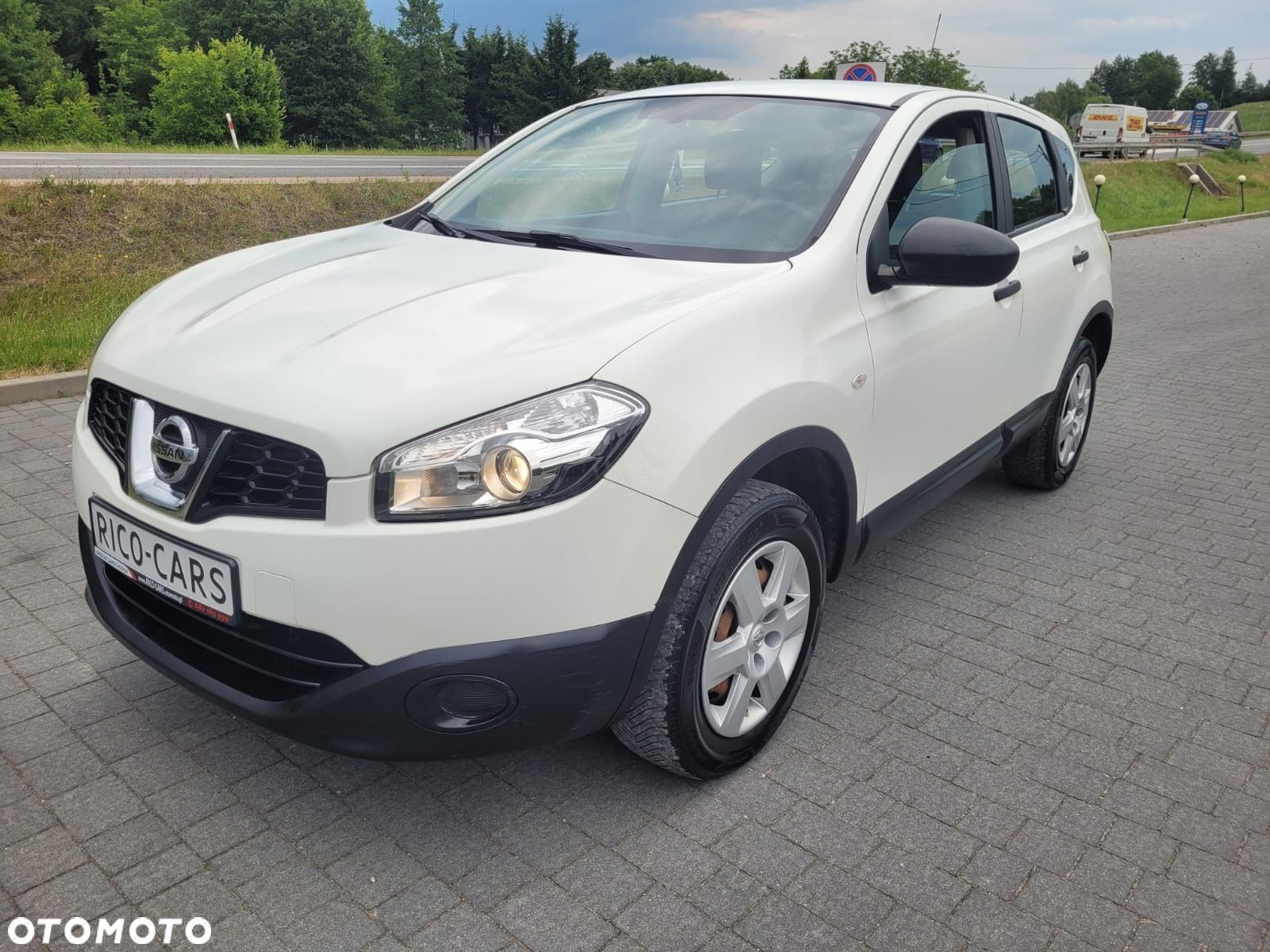 Nissan Qashqai - 1