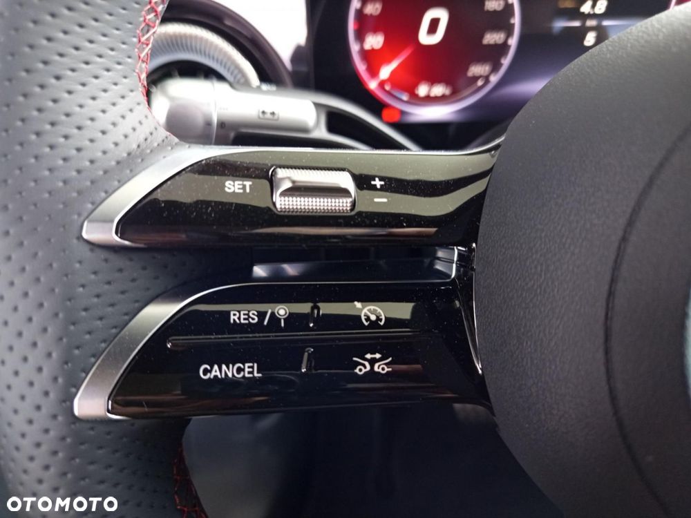 Mercedes-Benz CLA - 17