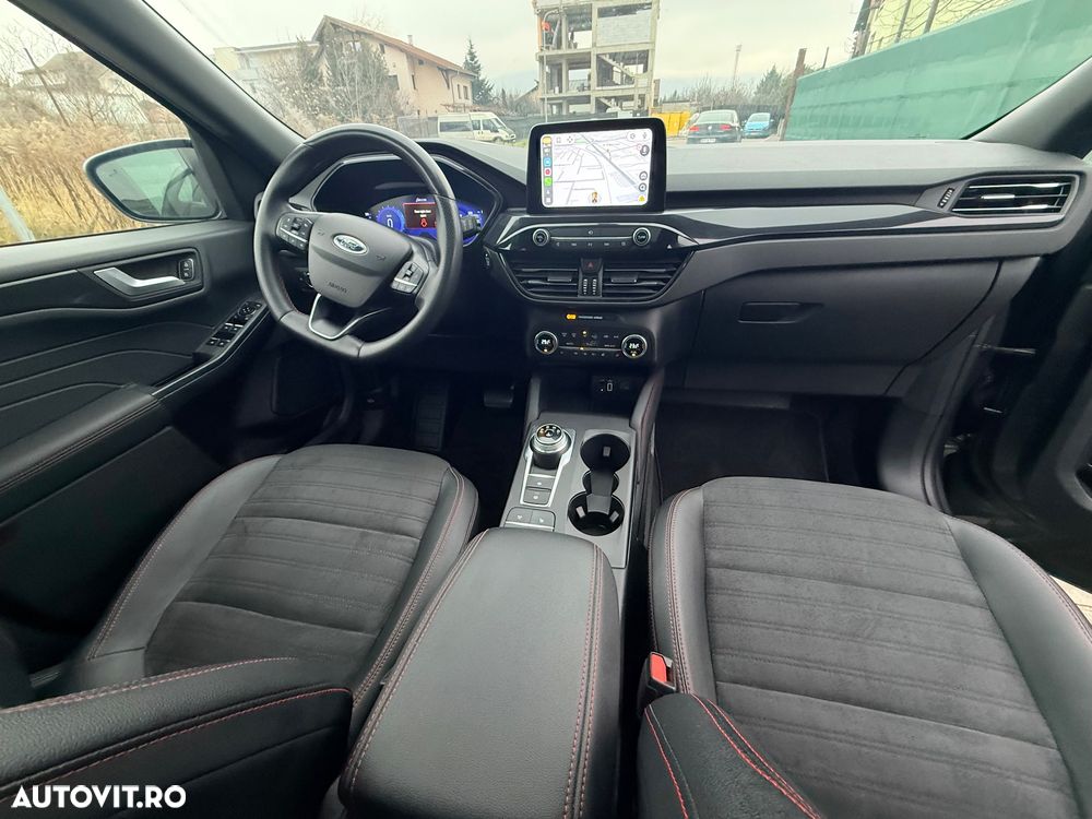 Ford Kuga 2.5 Duratec FHEV ST-LINE - 33