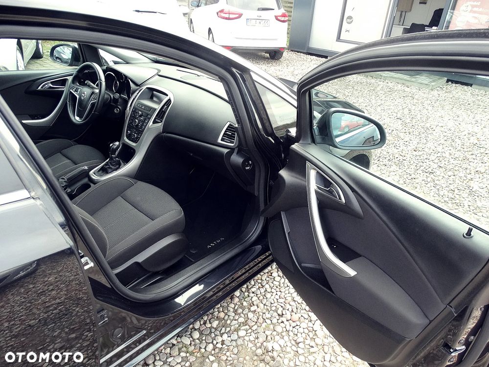Opel Astra 1.4 Turbo Active - 26
