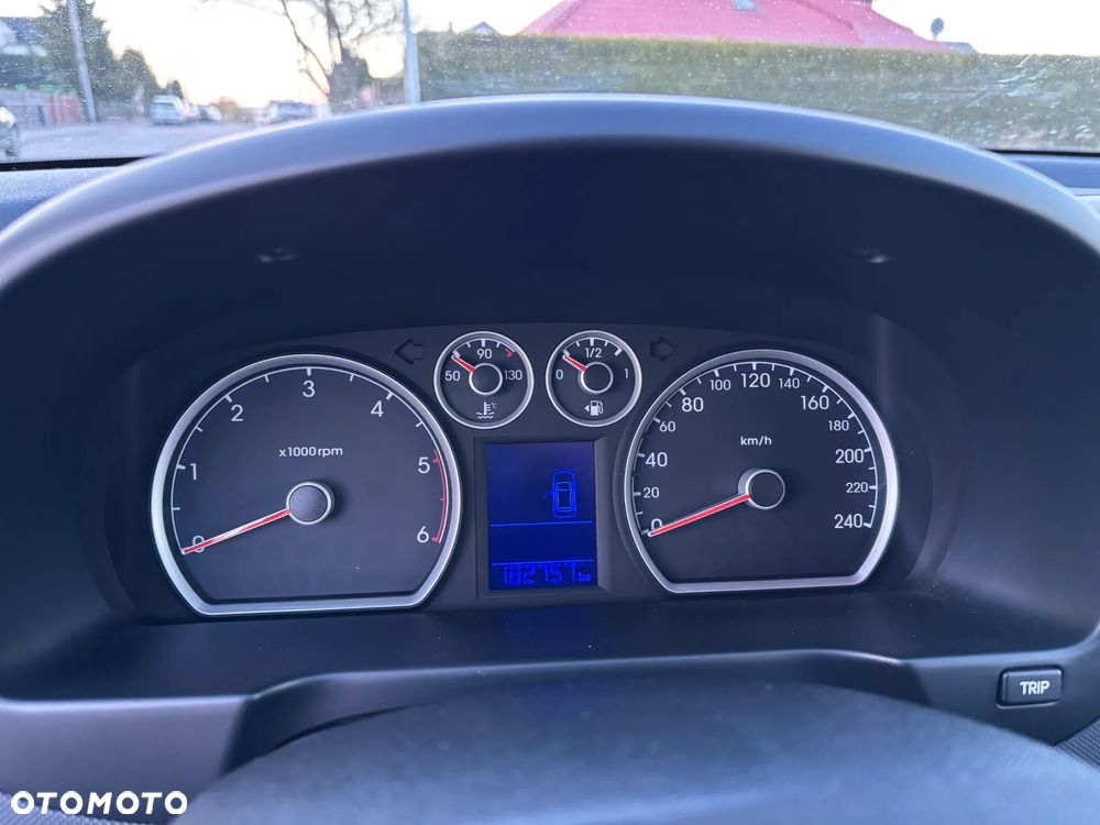 Hyundai i30 1.6 CRDi FIFA WM Edition - 25