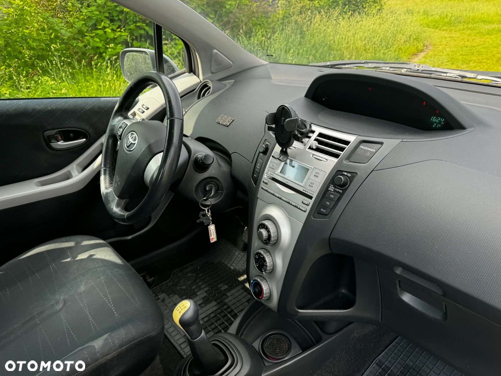 Toyota Yaris 1.4 D-4D Luna A/C - 5