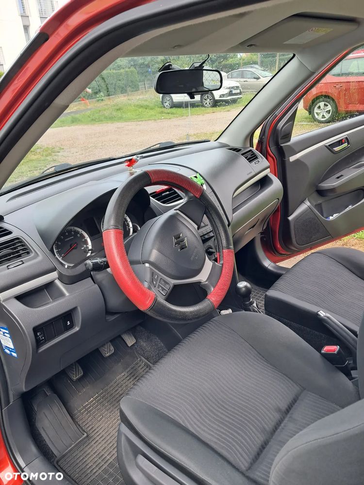 Suzuki Swift 1.2 Club - 5