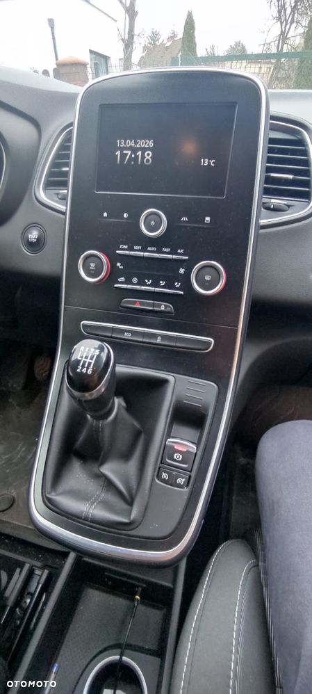 Renault Scenic 1.5 dCi Intens - 14