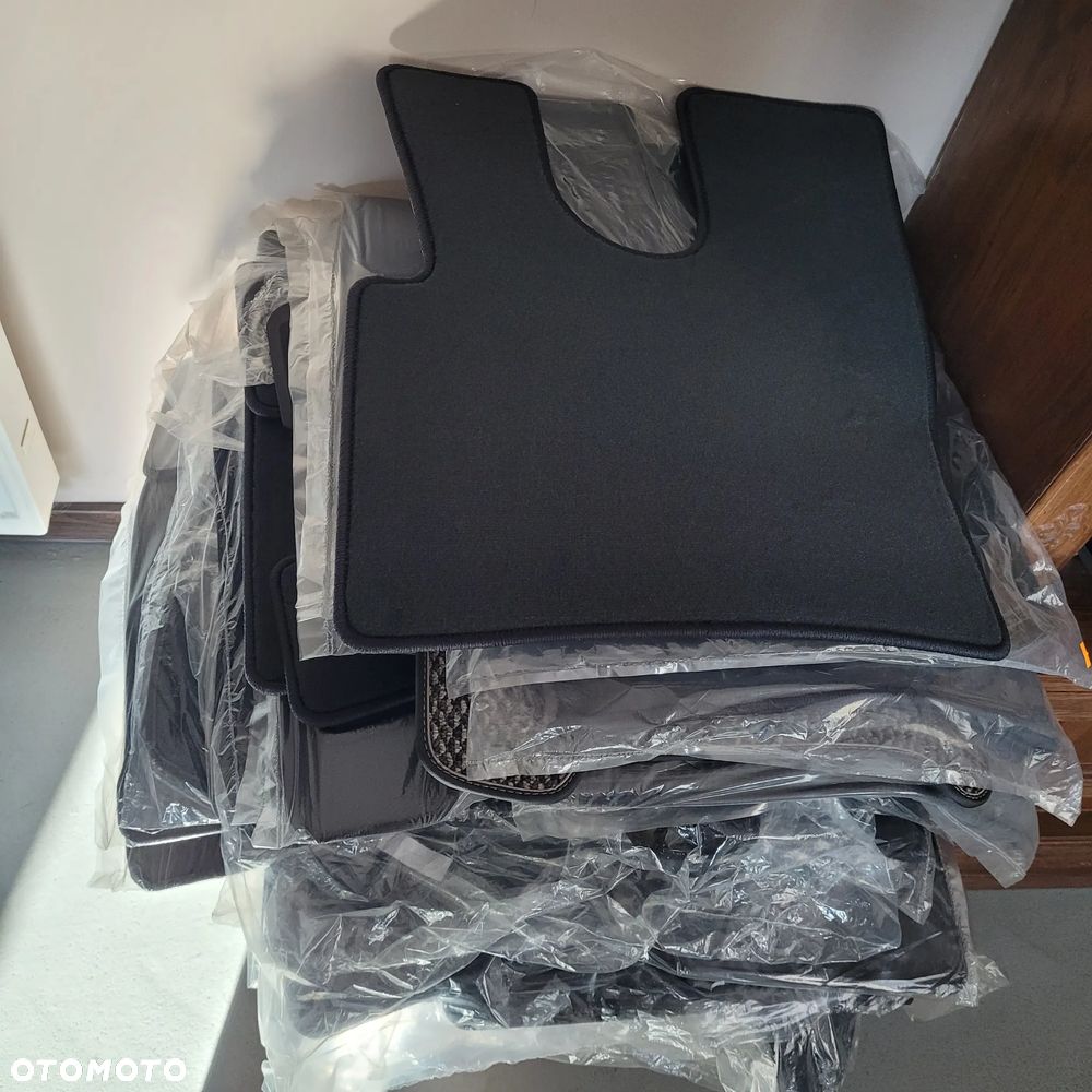 DYWANIKI NOWE ORYGINAŁ DAF XG CHWALIM116 - 1