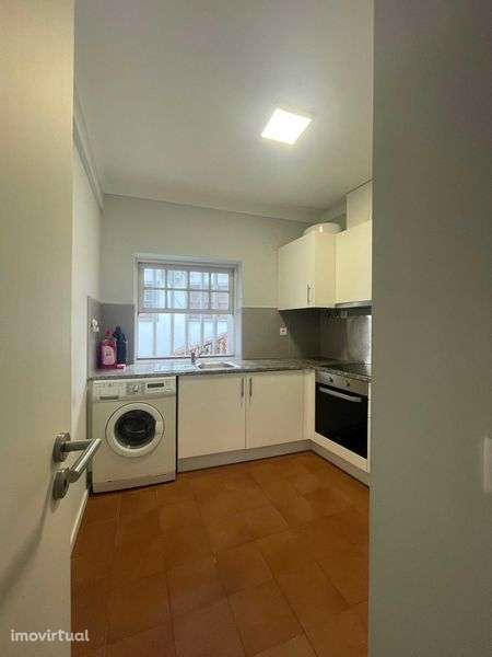 Arrenda-se T1 Centro Histórico de Viana do Castelo - Grande imagem: 4/9