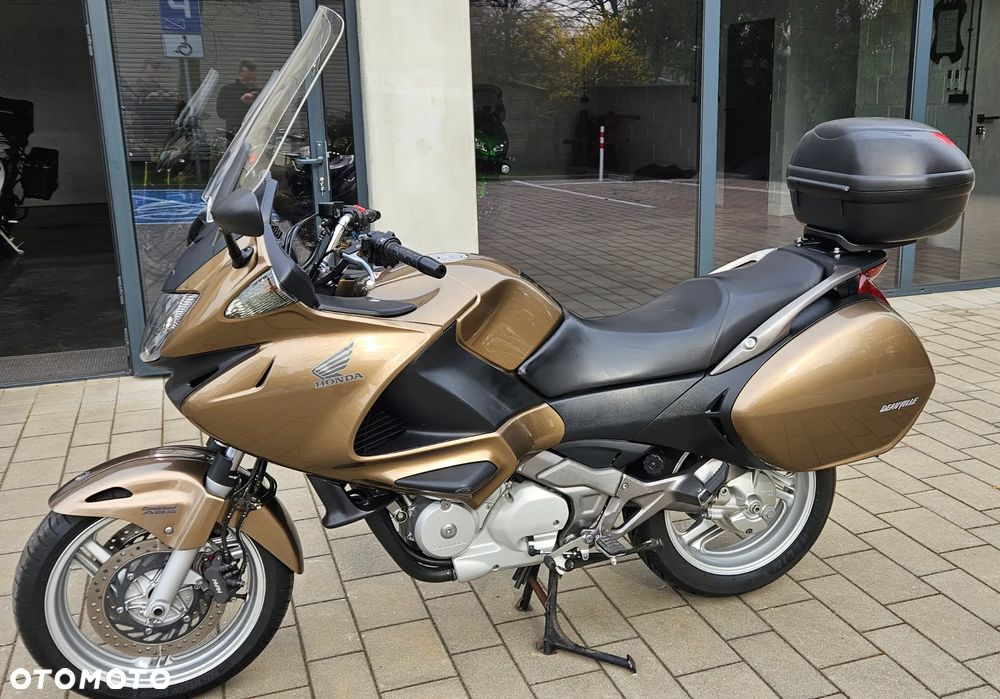 Honda Deauville - 13