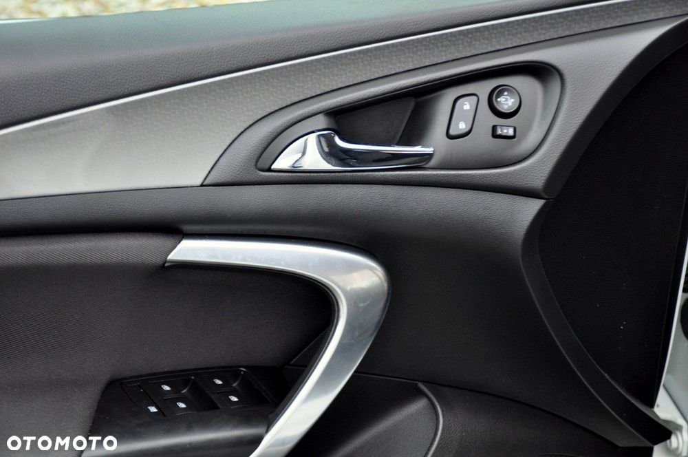 Opel Insignia - 37