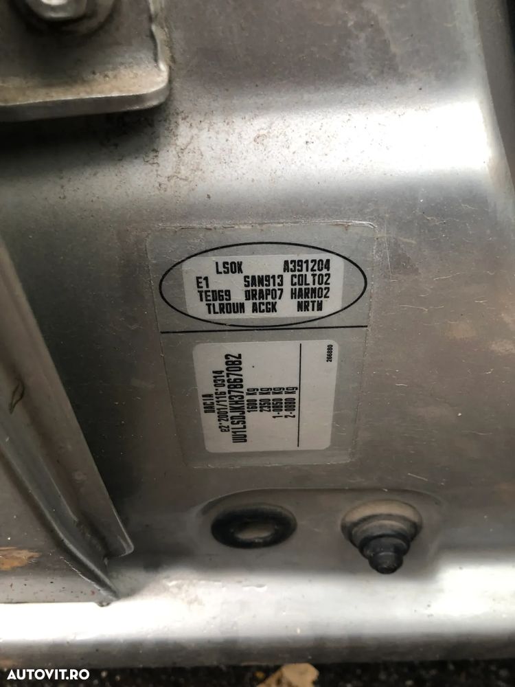 Dezmembrez Dacia Logan 1 gri 2007 1,5 DCI Euro 4 TED69 - 8