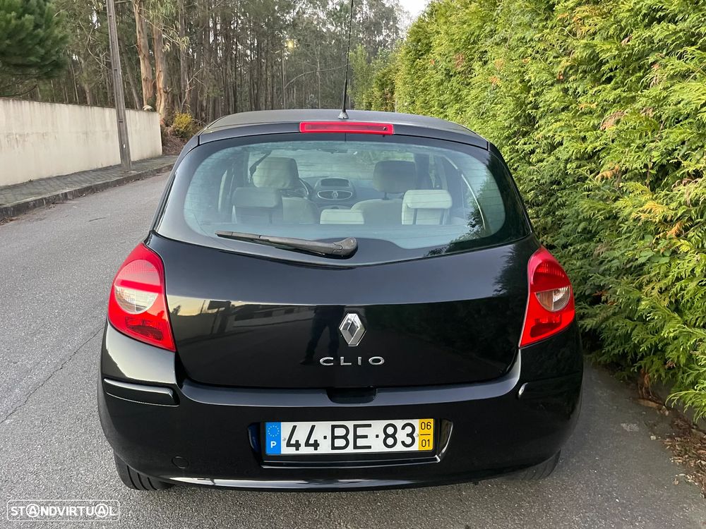 Renault Clio 1.2 16V Dynamique Luxe - 7