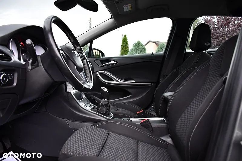 Opel Astra 1.6 D (CDTI) Start/Stop Sports Tourer Innovation - 10