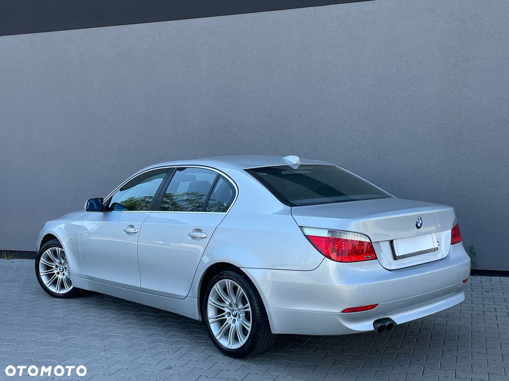 BMW Seria 5 525i - 5