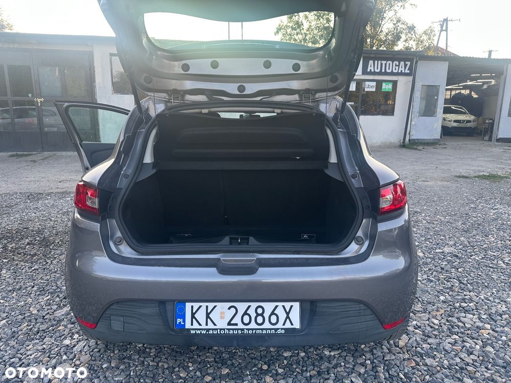 Renault Clio 1.2 16V Life - 22