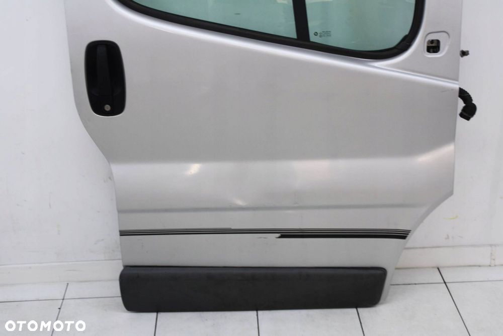 VIVARO PRIMASTAR TRAFIC II 2001R- DRZWI PRAWE PRAWY PRZÓD PRZEDNIE CMG64 - 2