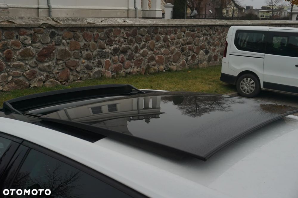 Volkswagen Golf 1.5 TSI ACT OPF BlueMotion Highline - 37