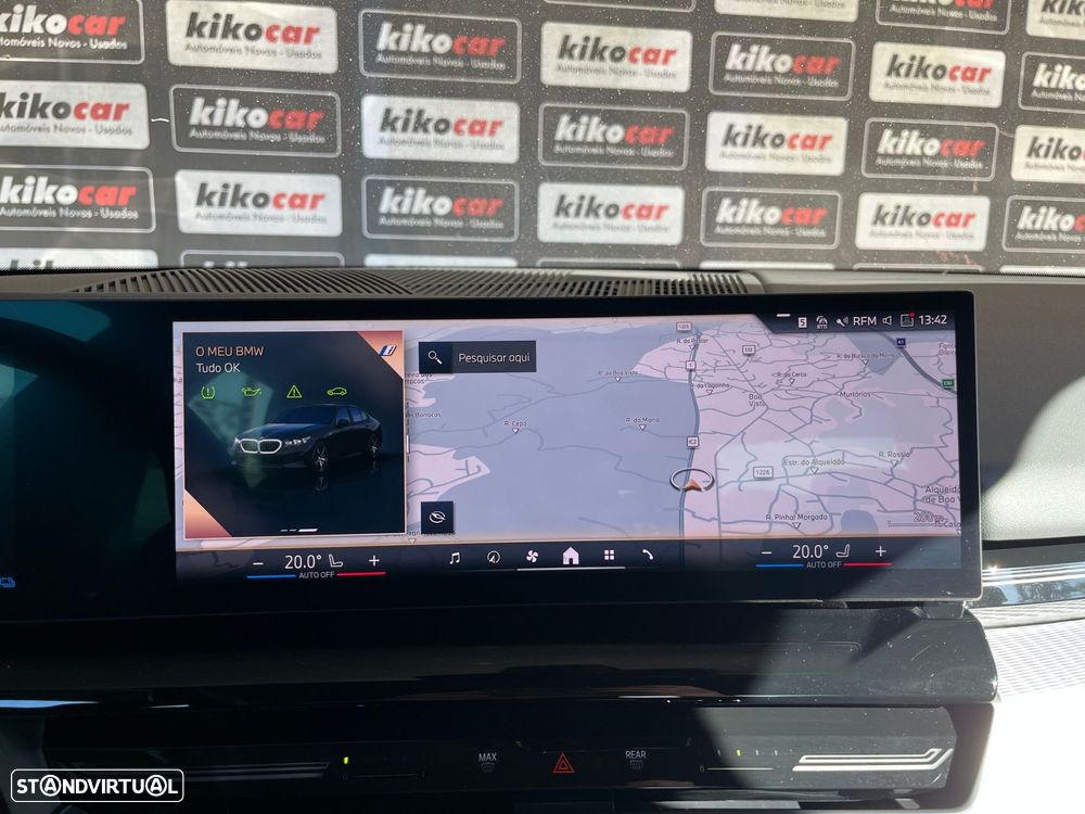 BMW 530 e Pack Desportivo M - 34