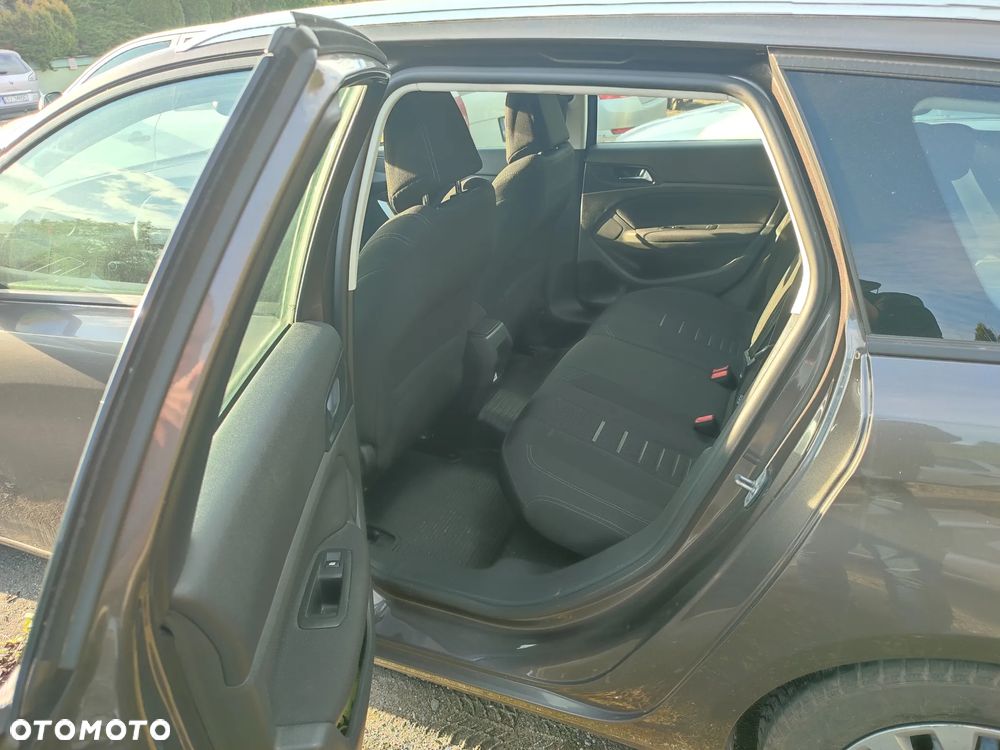 Peugeot 308 SW 1.6 e-HDi Access S&S - 7