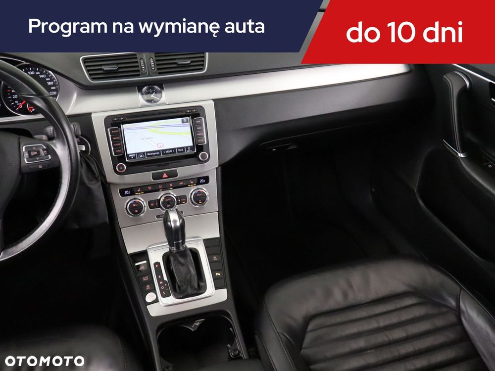 Volkswagen Passat Variant - 10