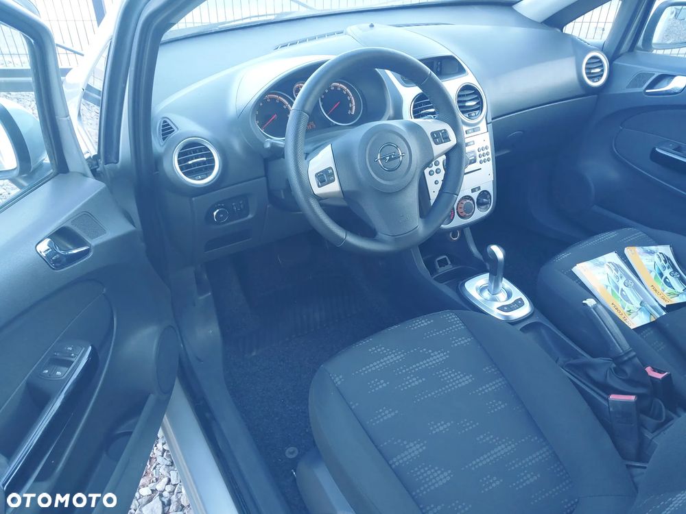Opel Corsa - 12