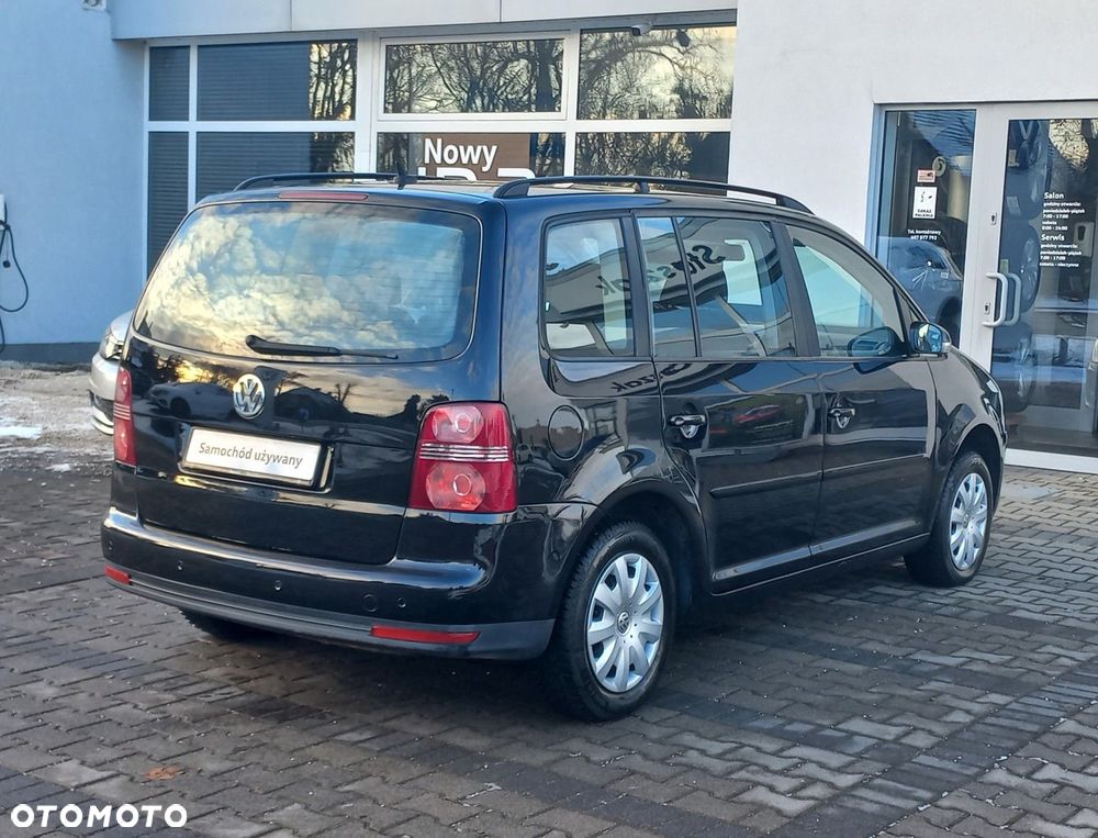Volkswagen Touran - 7