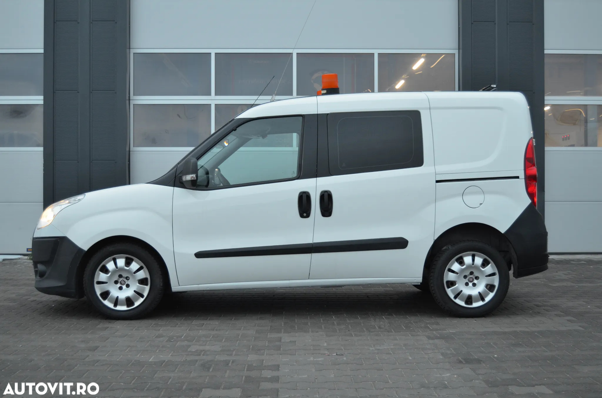 Fiat Doblo 1.3 16V Multijet Active - 9