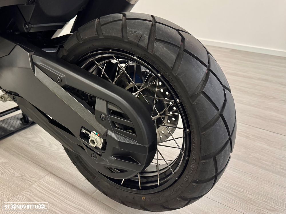 Honda X-ADV Special Edition - 22