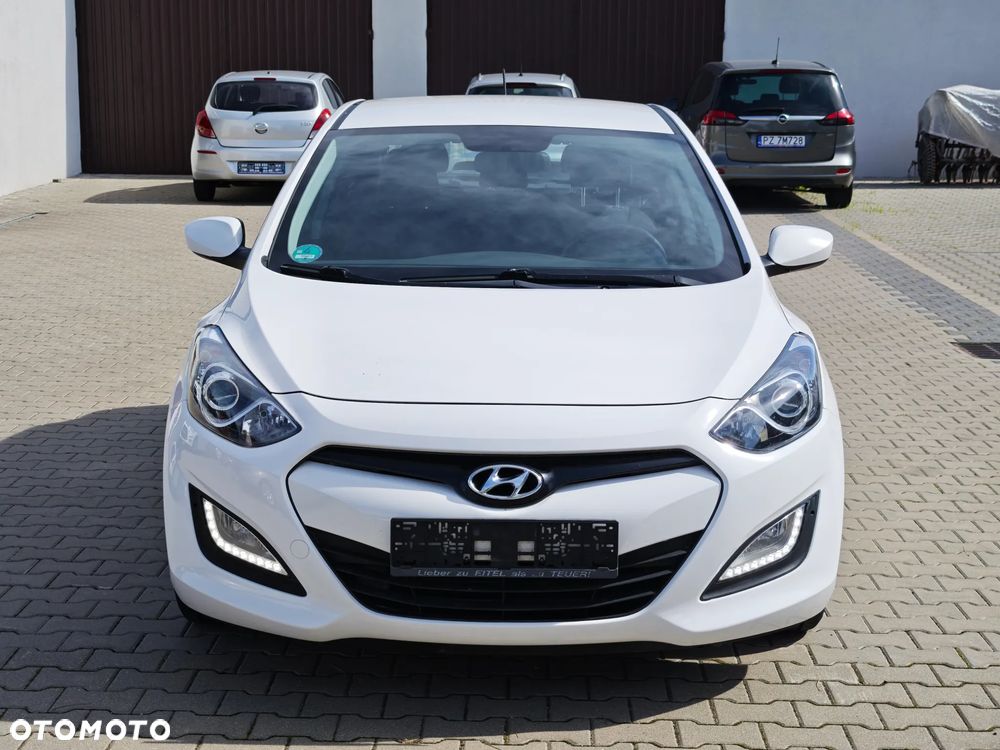 Hyundai i30 1.4 Fifa World Cup Edition - 12