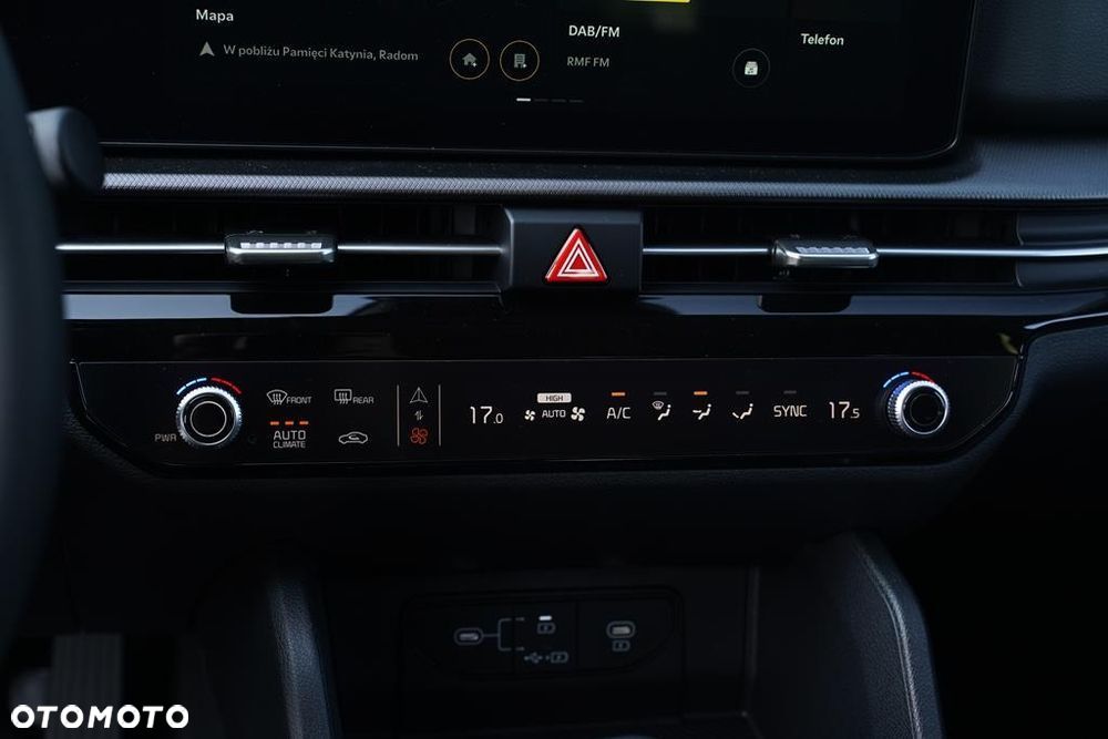 Kia Sportage 1.6 T-GDI M 2WD DCT - 19