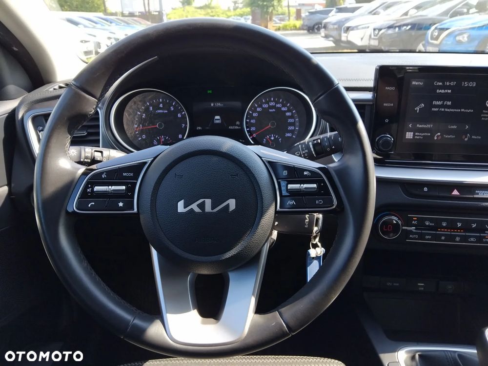 Kia Ceed 1.5 T-GDI M - 14