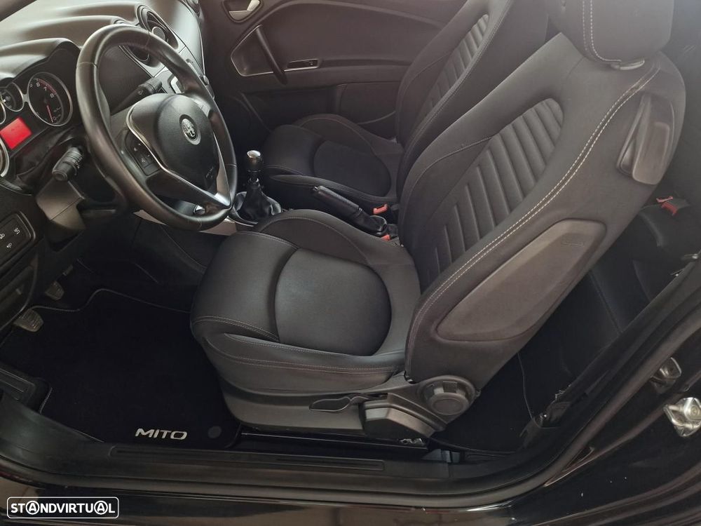 Alfa Romeo MiTo 0.9 T TwinAir Distinctive - 10