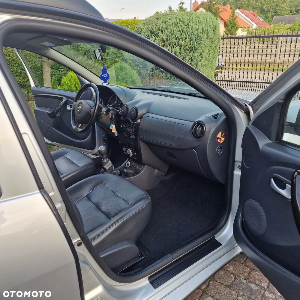 Dacia Duster 1.6 16V 105 4x4 Prestige - 13