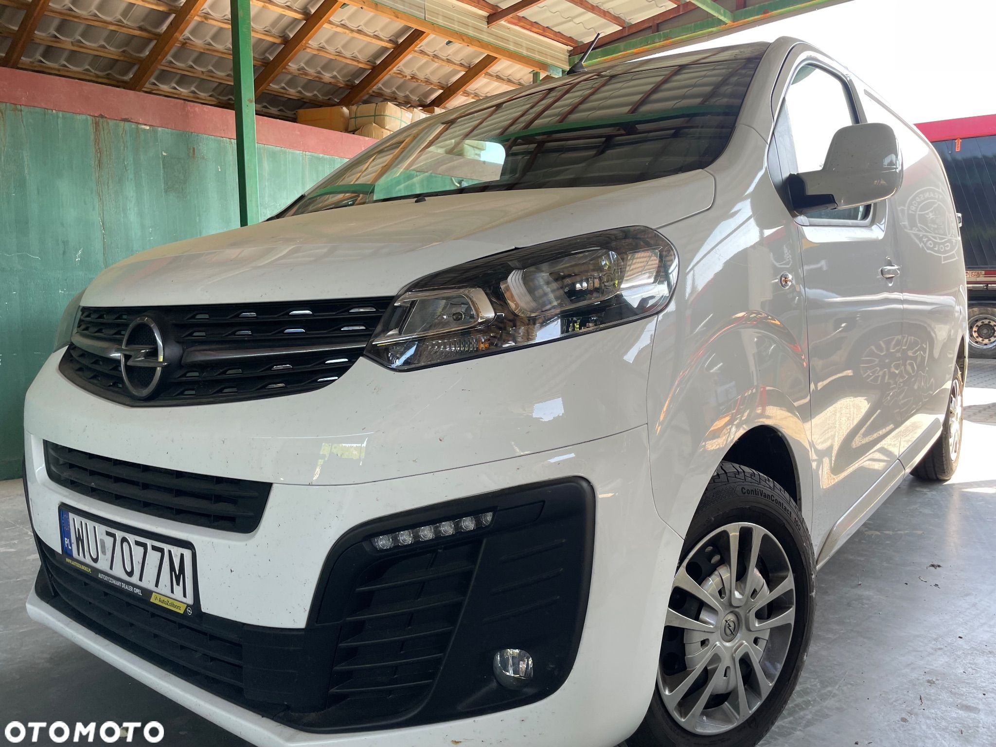 Opel Vivaro - 1