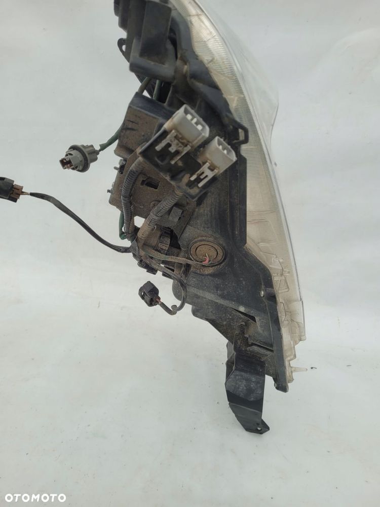 TOYOTA LAND CRUISER PRADO 18- LAMPA PRZOD PRAWA - 9