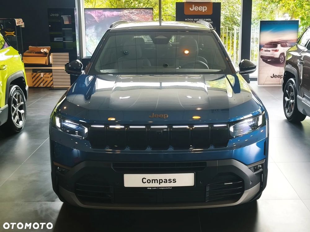 Jeep Compass 1.2 T3 mHEV Summit FWD DCT - 3
