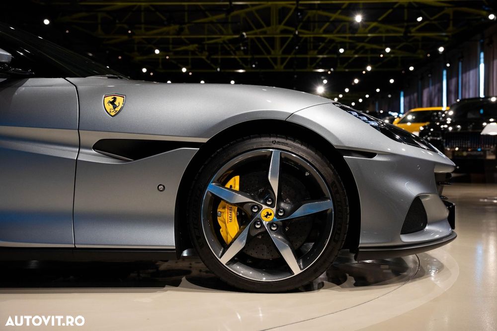 Ferrari Portofino - 8